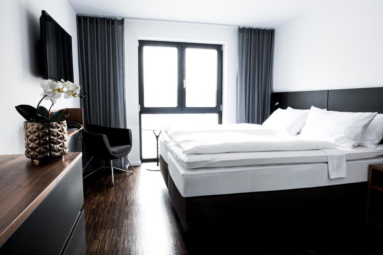 &Repeat Koeln Airport Hotel Eksteriør billede