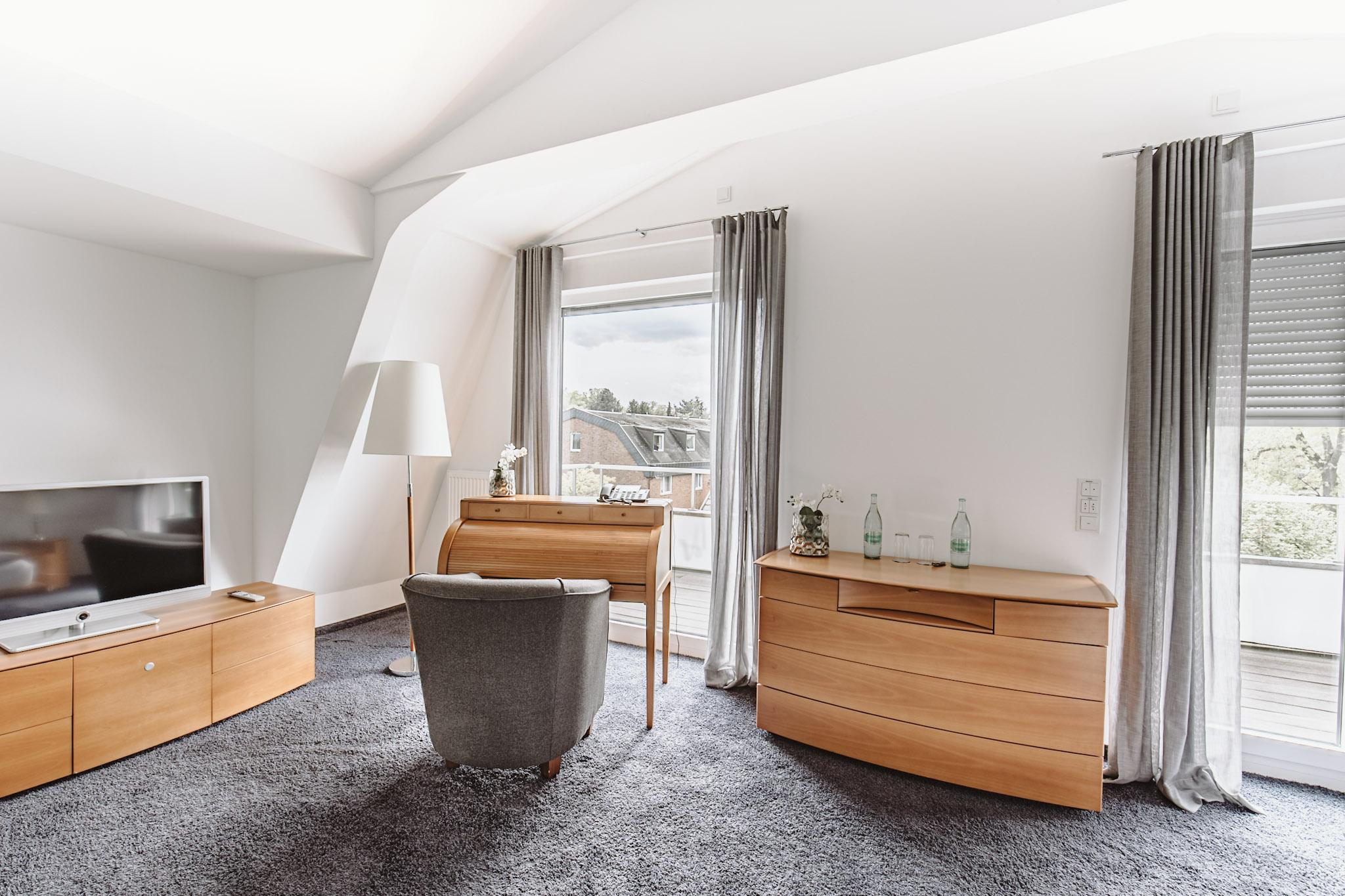 &Repeat Koeln Airport Hotel Eksteriør billede