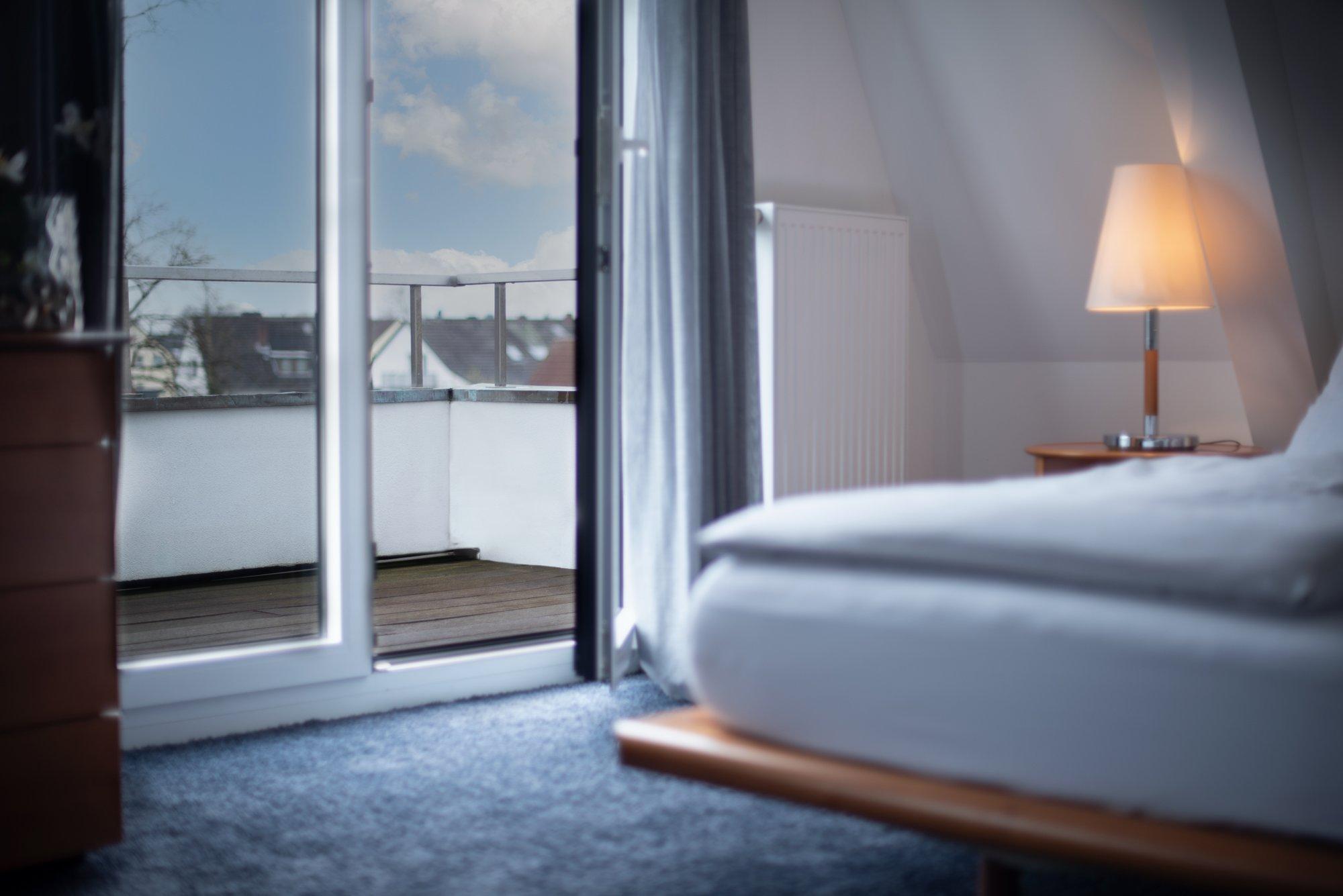 &Repeat Koeln Airport Hotel Eksteriør billede